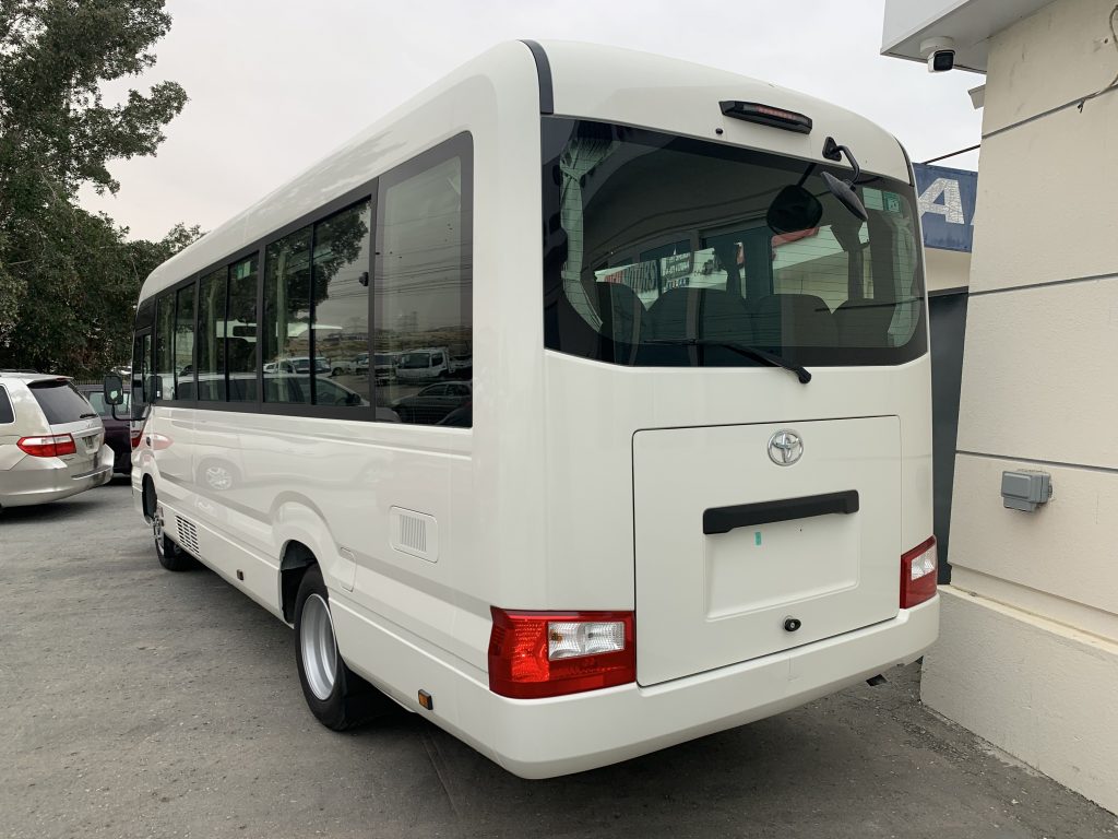 Toyota coaster размеры